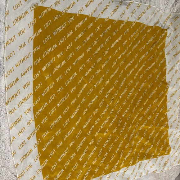 Madewell Bandana Scarf - Picture 6 of 7